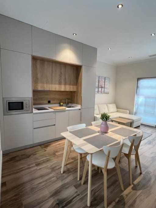 Deluxe Twobedroom Apartment Seville Downtown Ngoại thất bức ảnh