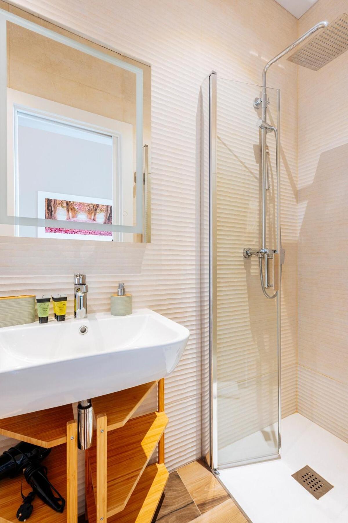 Deluxe Twobedroom Apartment Seville Downtown Ngoại thất bức ảnh