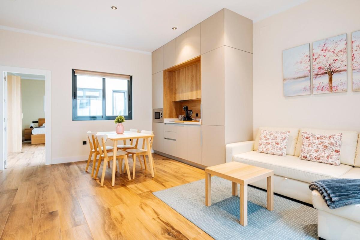 Deluxe Twobedroom Apartment Seville Downtown Ngoại thất bức ảnh
